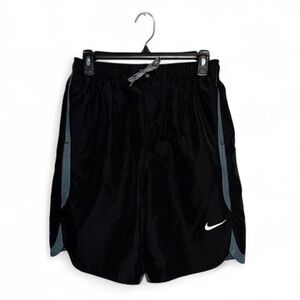 Nike Athletic Black Swim Trunks Board Shorts Bathing Suit Men's Size Medium